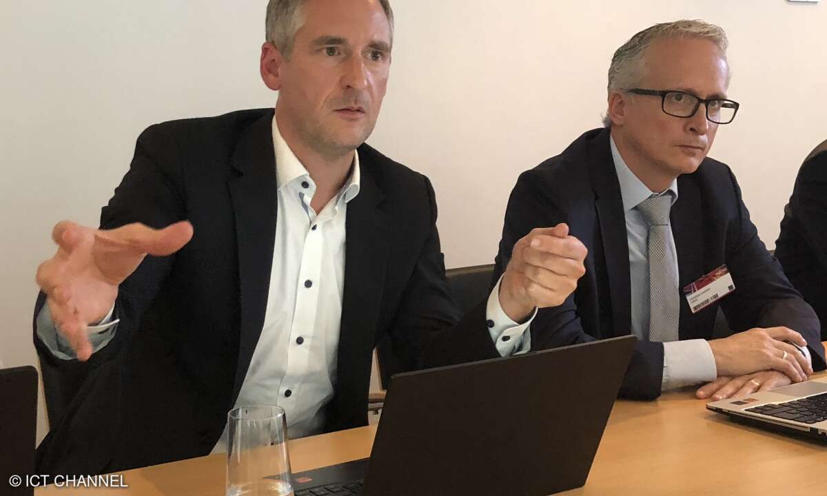 Fujitsus Channelchef Louis Dreher (links) und Christian Leutner, Fujitsus Verantwortlicher für das Produktgeschäft in Europa