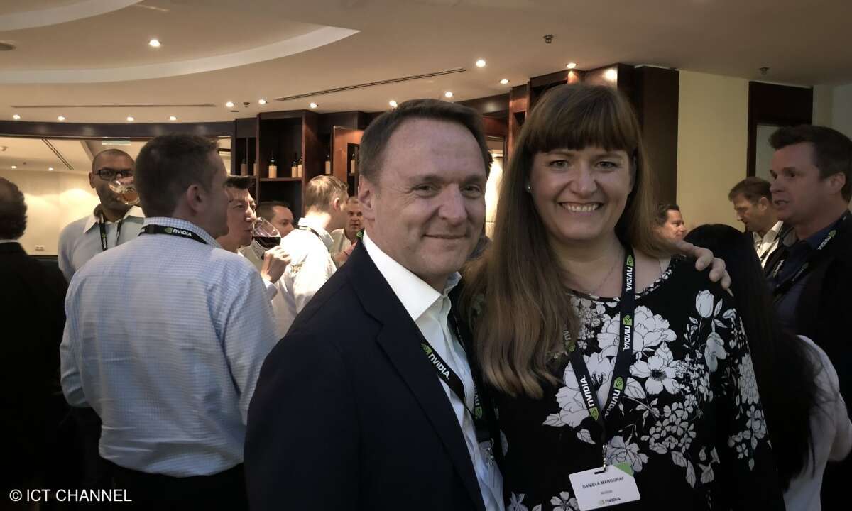 Richard Jackson, VP der EMEA-Partnerorganisation, und Daniela Marggraf, GRID Partner Channel Business Manager