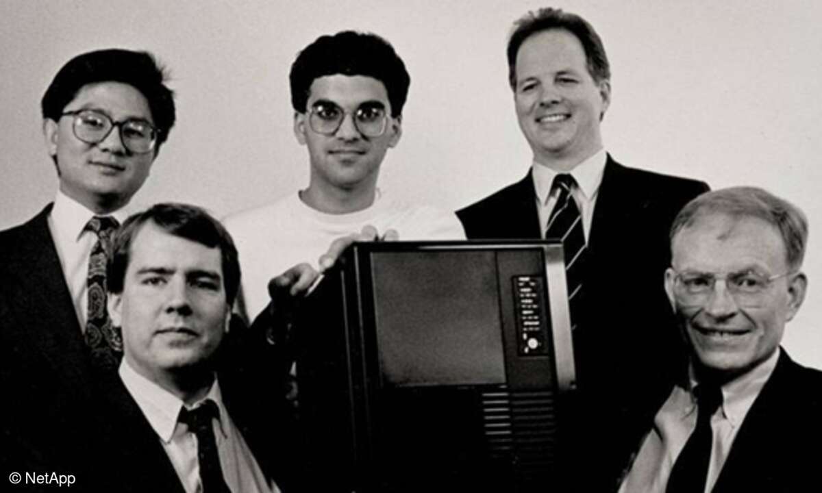 Ein Bild aus den NetApp-Anfangstagen: Die Firmengründer James Lau und Dave Hitz (links) sowie Michael Malcolm (rechts)