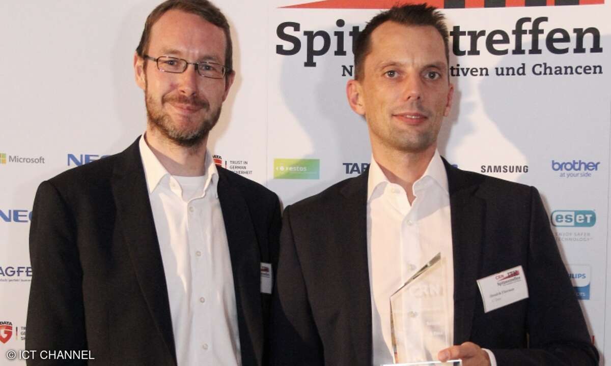 Hendrik Flierman mit dem Hersteller-Award für G Data