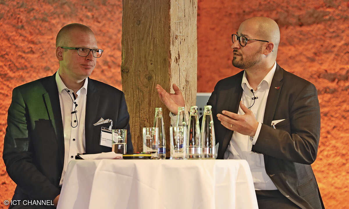Francesco Dibartolo (re.) und Johannes Kamleitner (beide Solarwinds MSP)