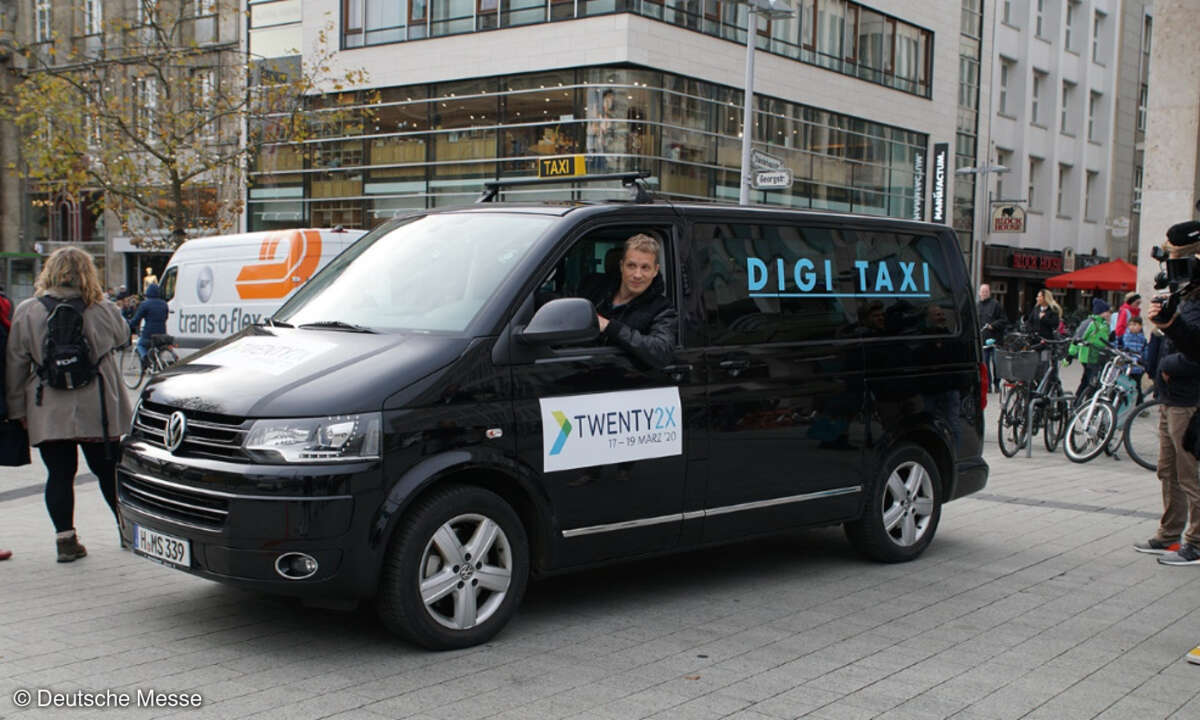 TWENTY2X Digitalisierungstaxi