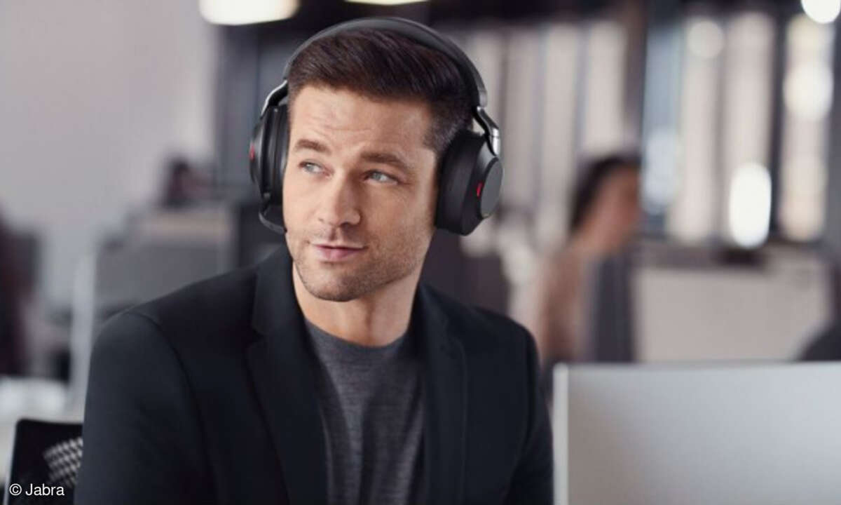 Jabra Evolve2