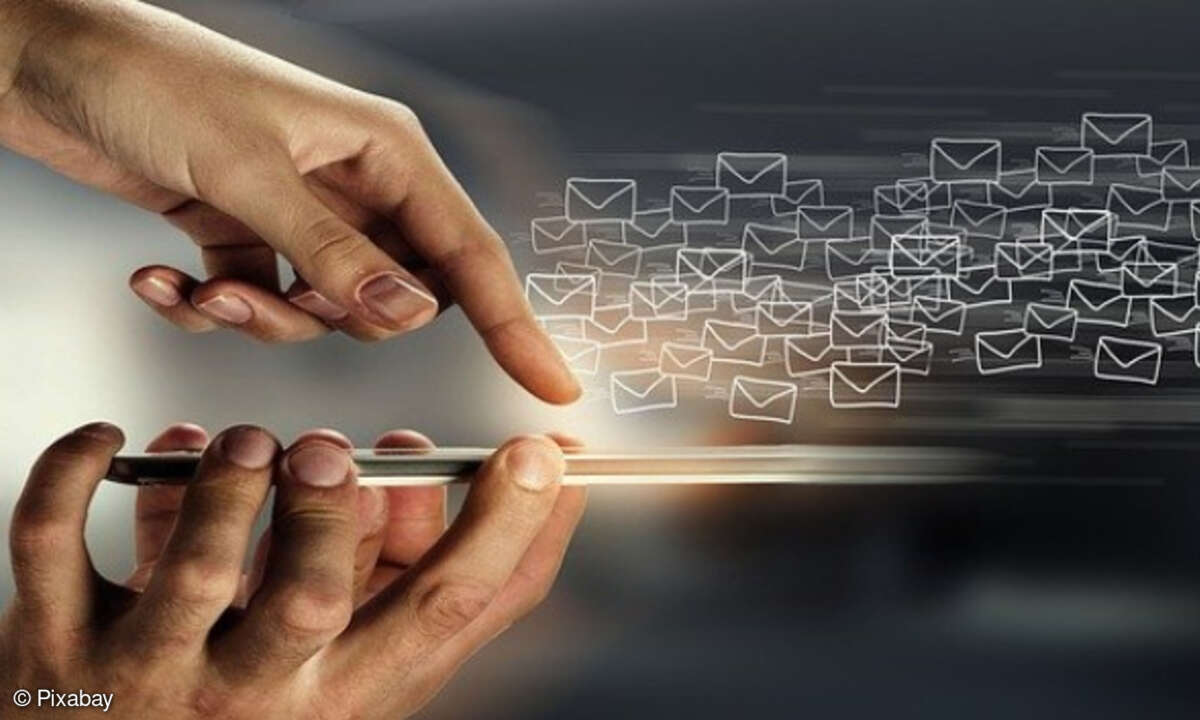 E-Mail
