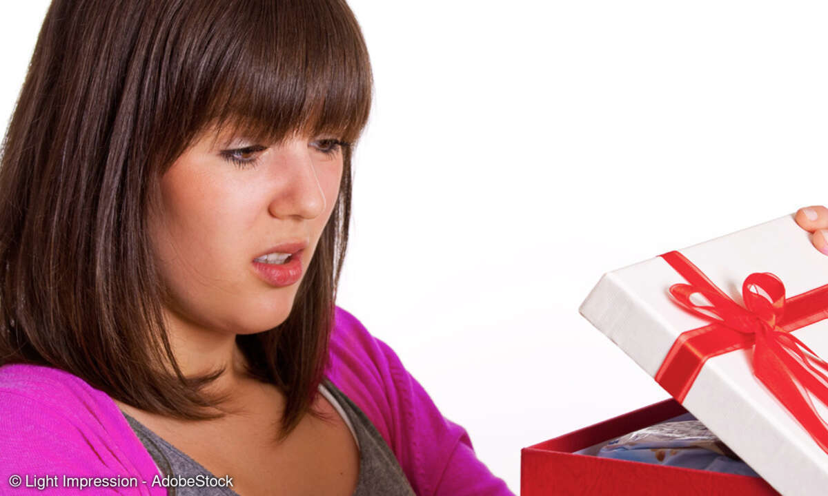 In diesem Moment wird ein Geschenk zur Retoure