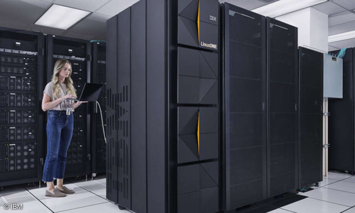 IBM LinuxOne Emperor 4
