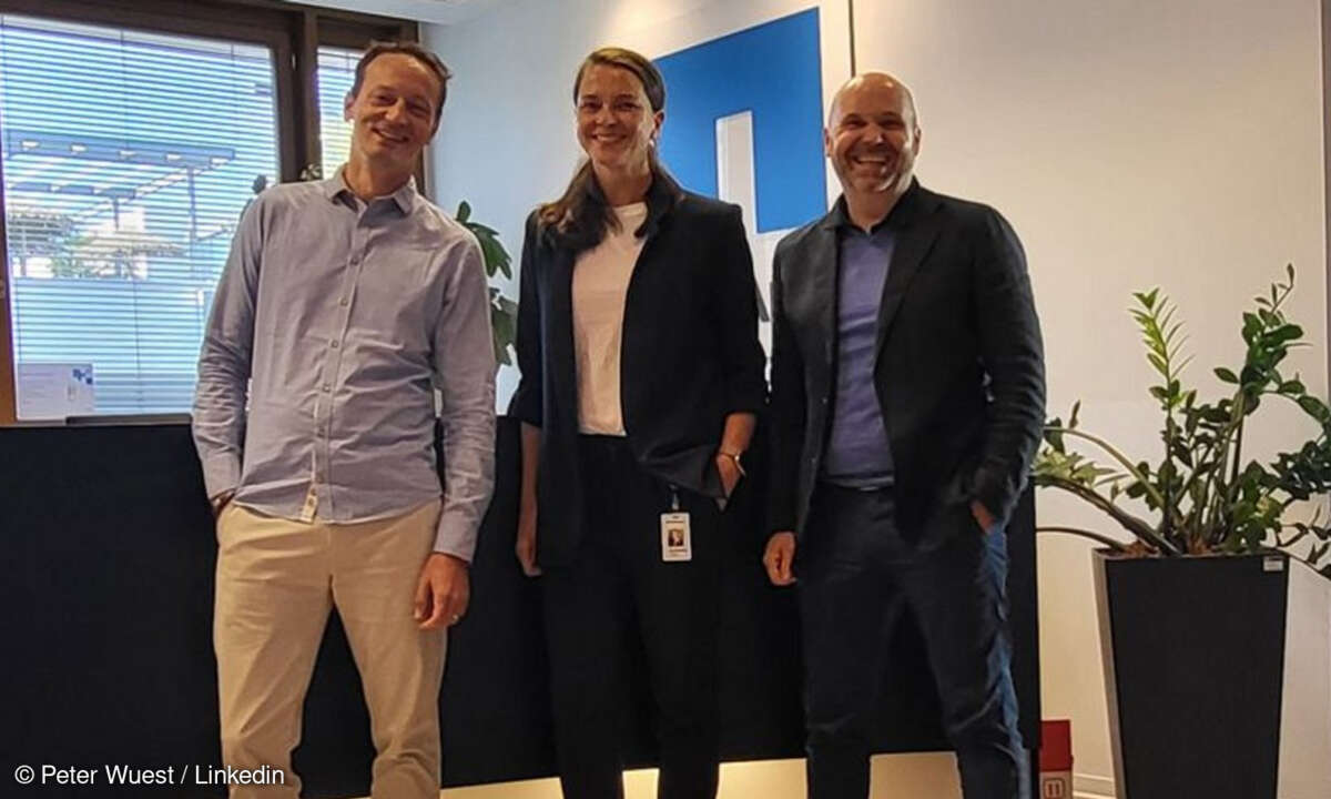 Ex-HP-Channel-Chefin Susanne Kummetz mit NetApp-Deutschland-Chef Peter Wüst (rechts) und Olivier Fay