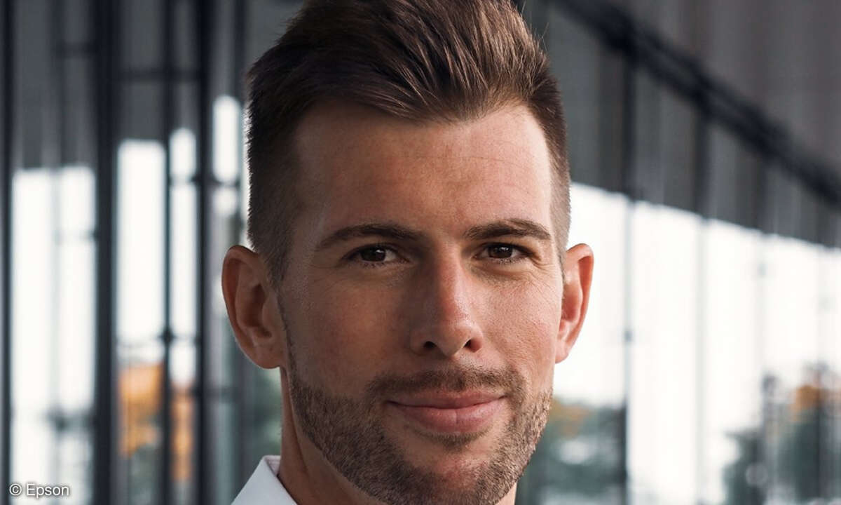 Dominik Steigerwald, Key-Account-Manager VP Videoprojektoren bei Epson