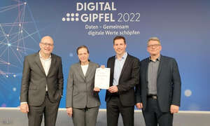 AfB gewinnt größten Beschaffer des Bundes als Partner AfB, Digitalgipfel