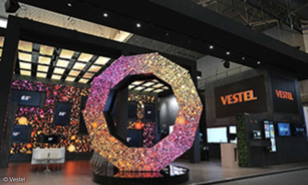 Vestel_LED_Videowall_Display_Schmuckbild_1_web.jpg