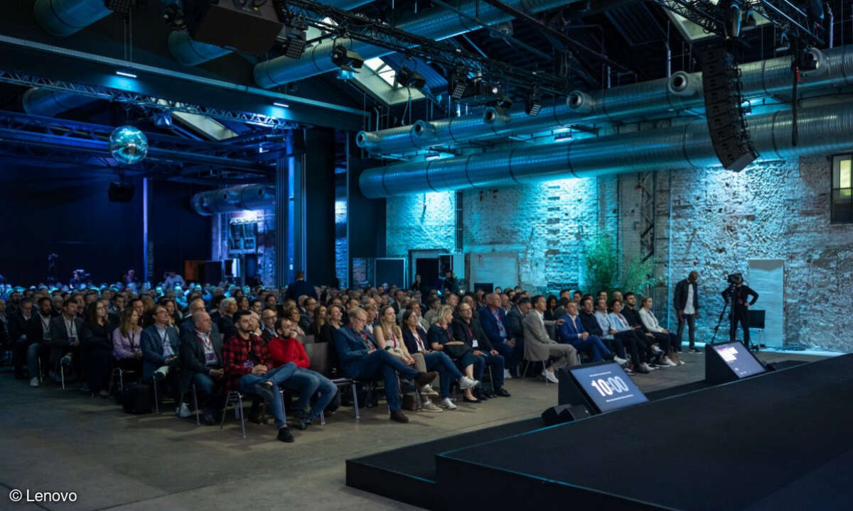 Volles Haus beim Lenovo Channel Kick-off in Stuttgart