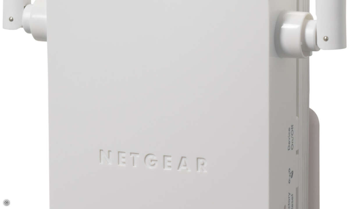 110620_netgear_WN3000RPT_inWall