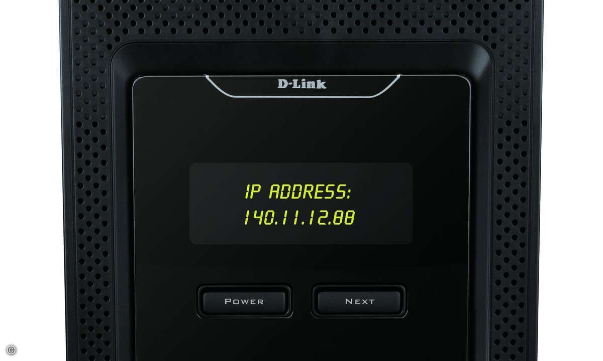 111103_dlink_DNS-345_front