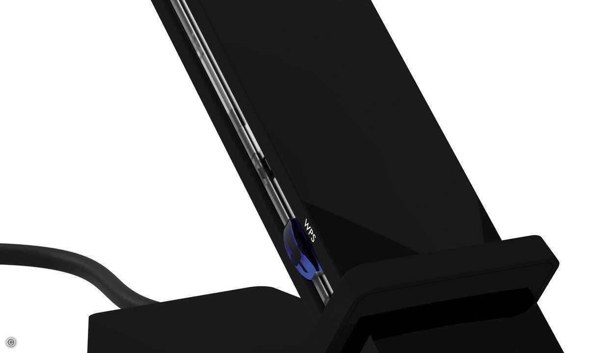 120405_netgear_WNDA4100_3-4Rt1