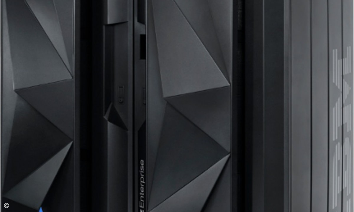 IBM-zEnterprise-EC12-3