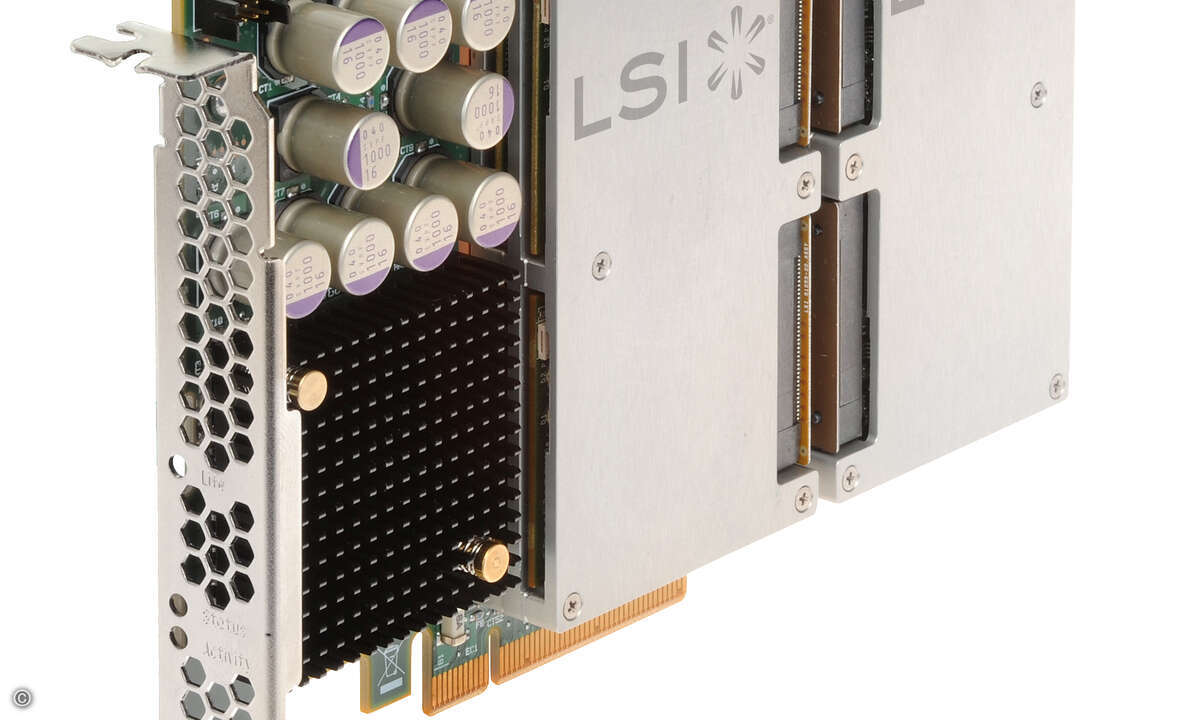 130704_lsi_NytroWarpDrive3200-vertical