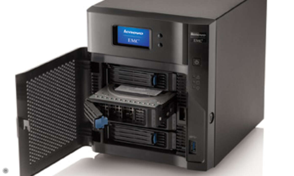 140107_LenovoEMC_px4-400d_NAS