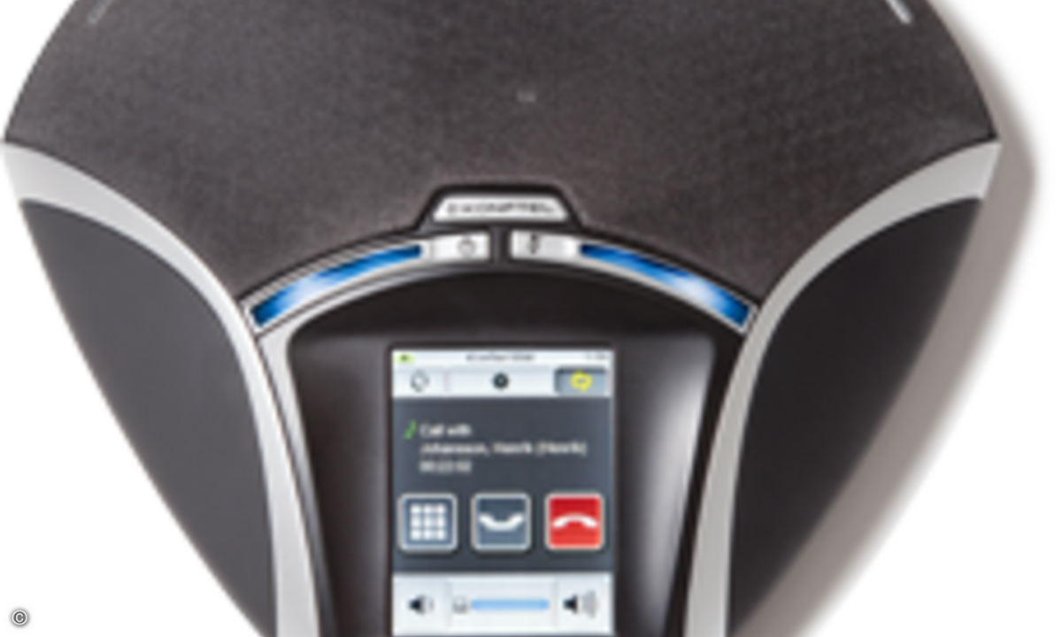 140207_Konftel_with_Lync_Layer