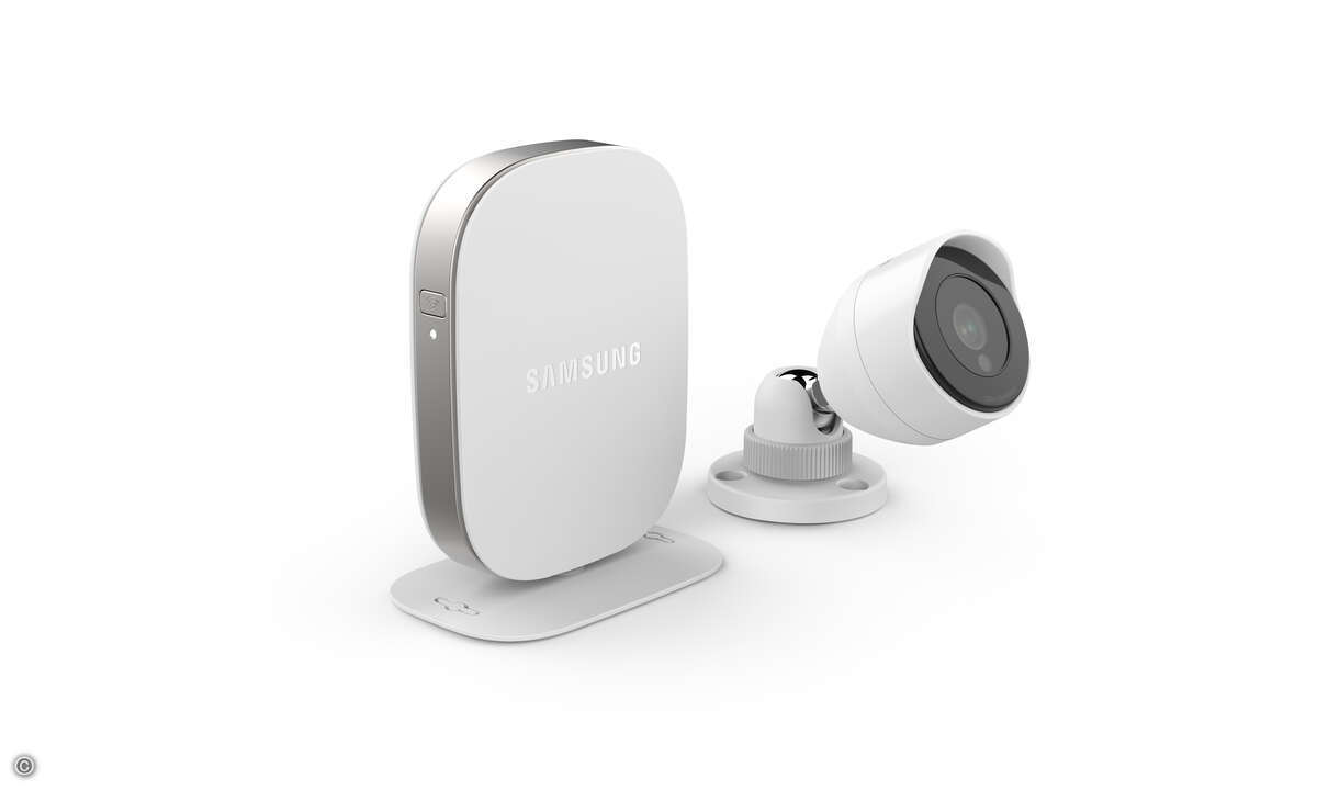 141216_samsung_Smartcam_HD_Outdoor_SNH-E6440BN