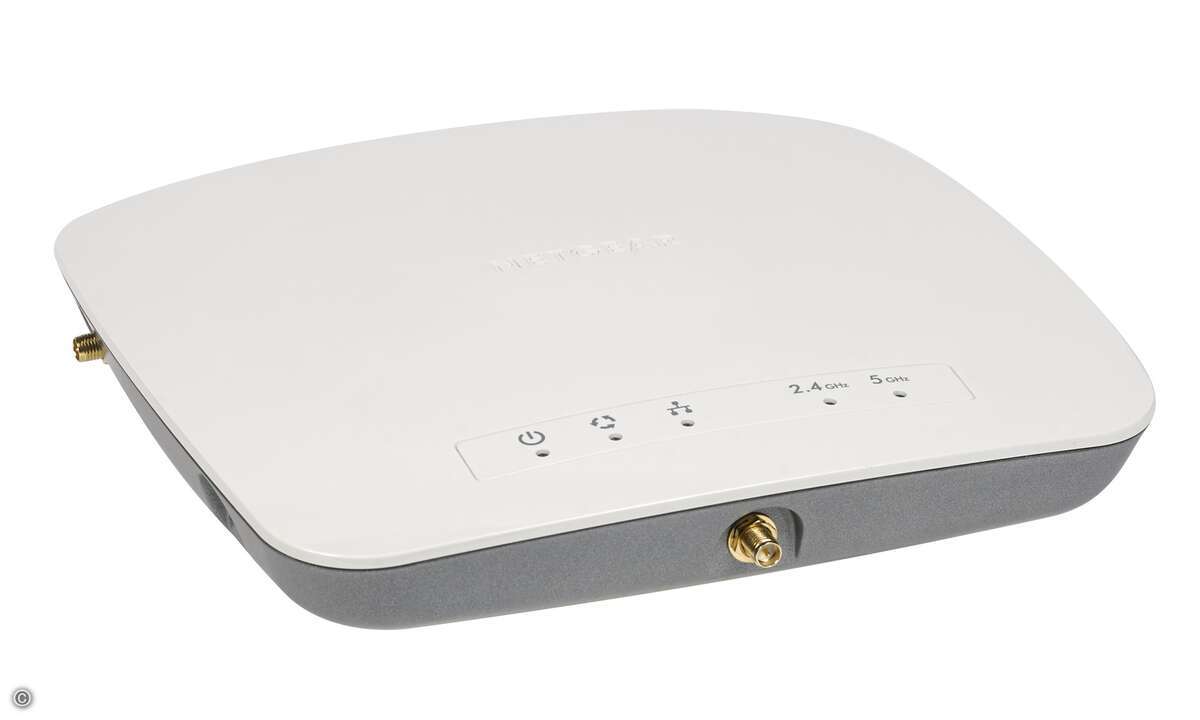151013_netgear_WAC730