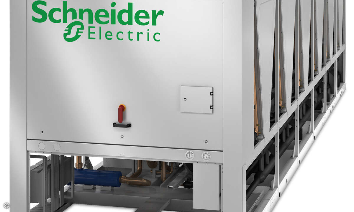 151215_Schneider_Electric_Aquaflair_Chiller