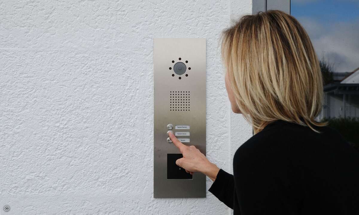 160210_baudisch-intercom_CompleteSteel_rgb