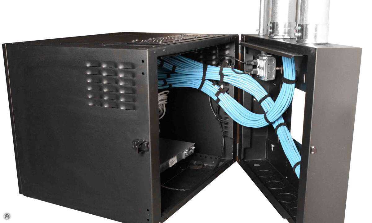 160706_Siemon_Wall_Mount-Cabinet