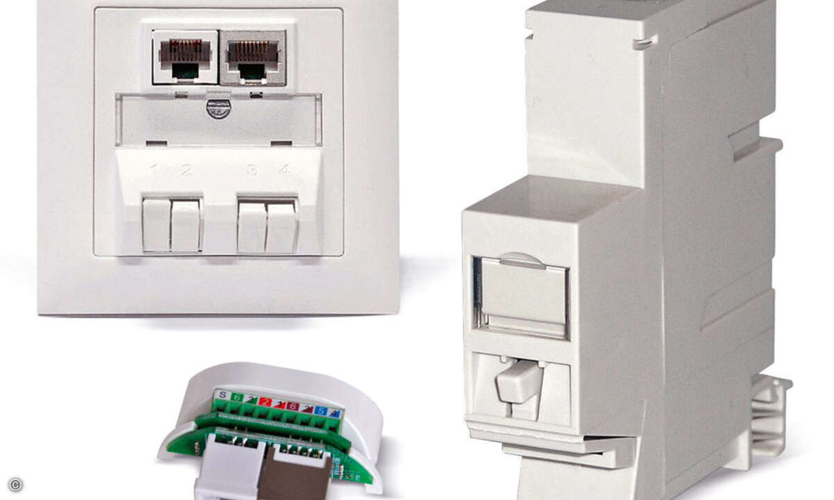 Datwyler_Bild2_HybrideDatendose_REGAdapter