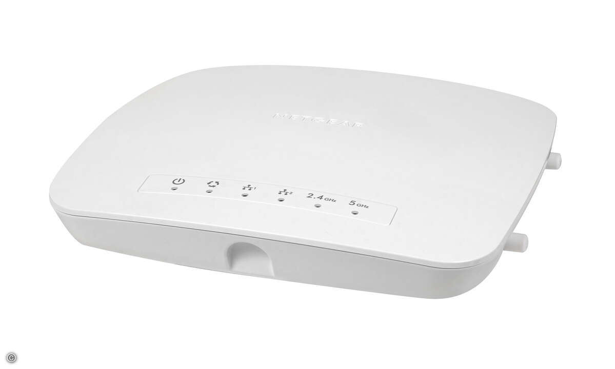 161010_netgear_wac740