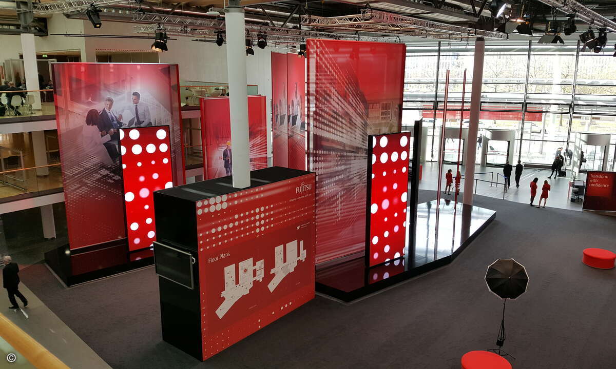 fujitsu_forum_eingang