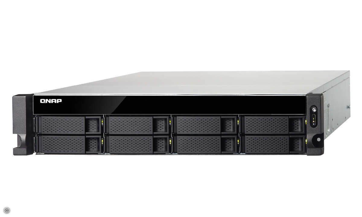 QNAP_TS-873U_Top-right