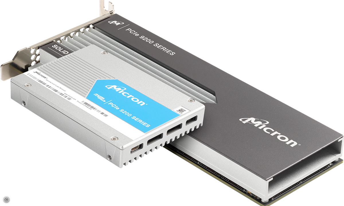 9200_PCIe_family_transparent_1000x616