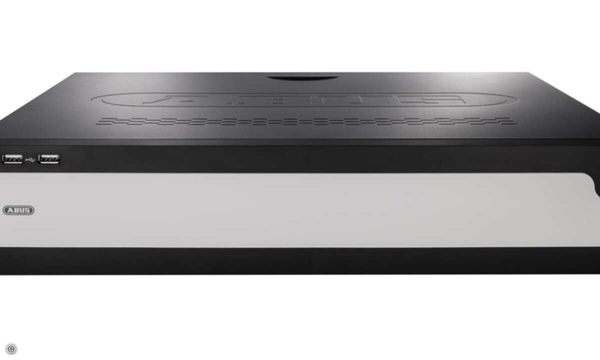 NVR10040_Front_webl