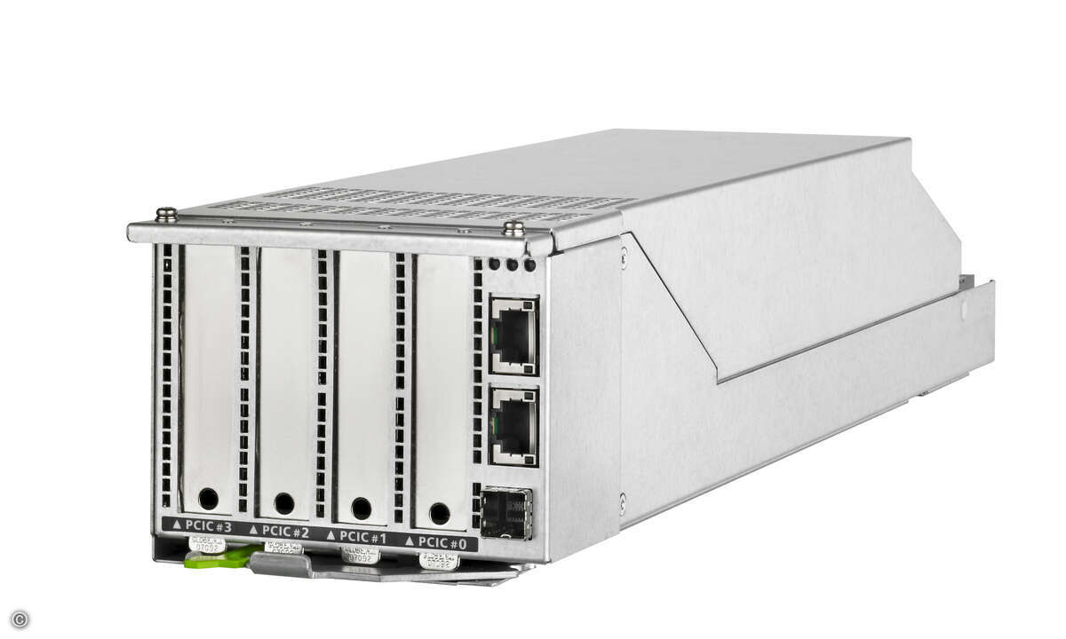 47049_FUJITSU_Server_PRIMEQUEST_3x00E_PCIC_right_side