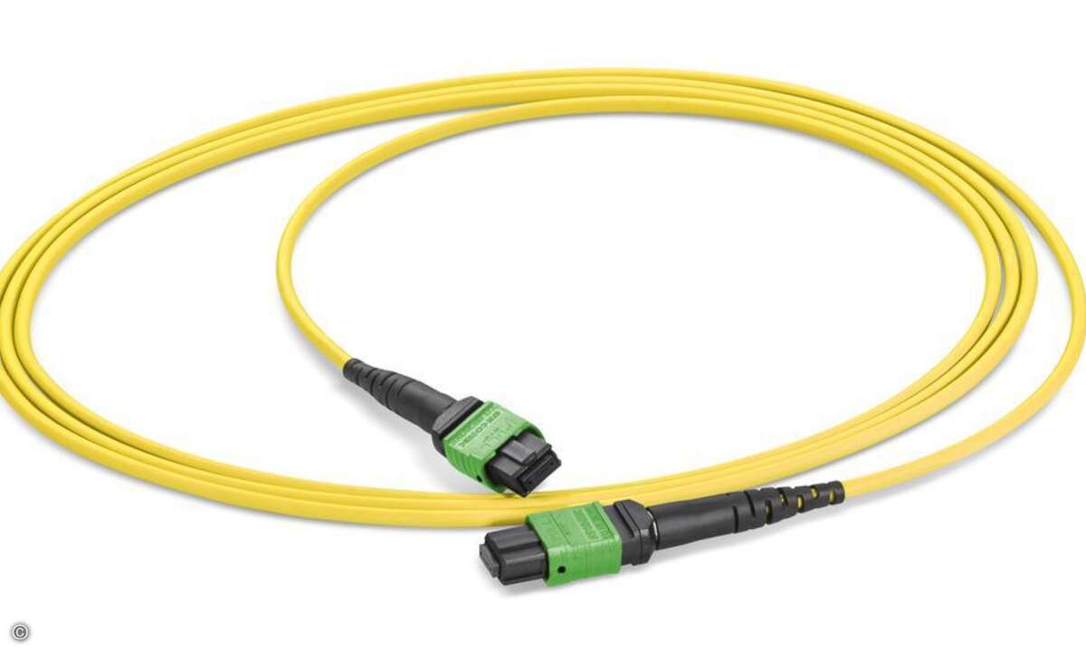 Rosenberger-OSI-OCTO_Patchkabel_Einfachmantel_SM
