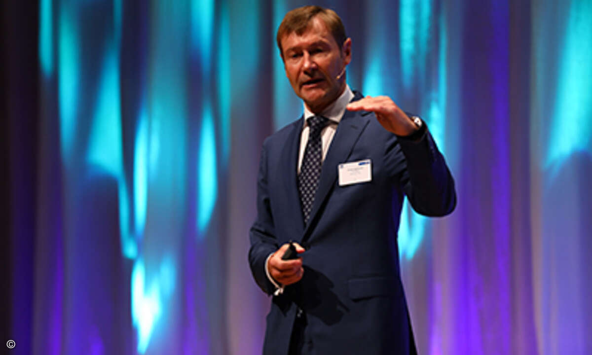 Siemens intensiviert Zusammenarbeit mit Mittelstand zur Umsetzung von Industrie 4.0
/
Siemens intensifies collaboration with SME to implement Industry 4.0
