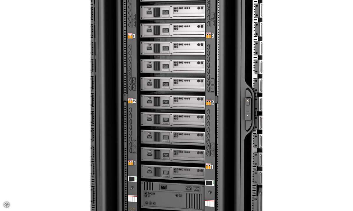 SmartPDU im Rack_klein2