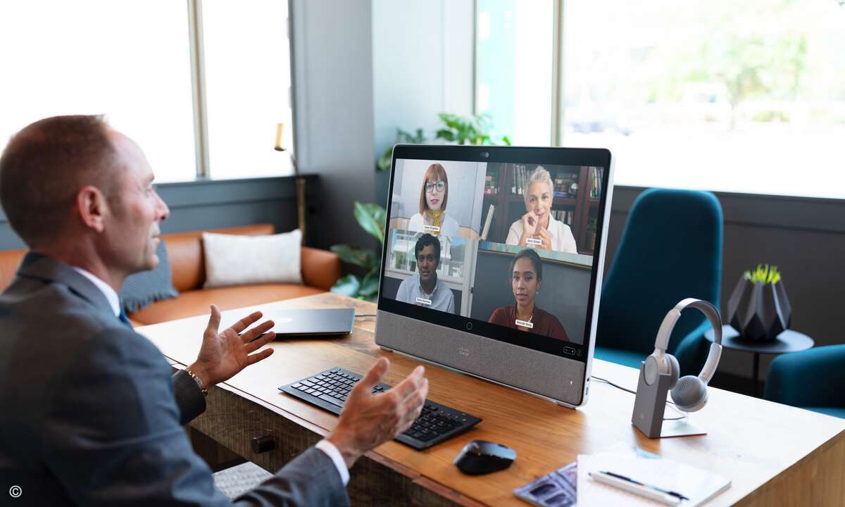 Webex Desk Pro2