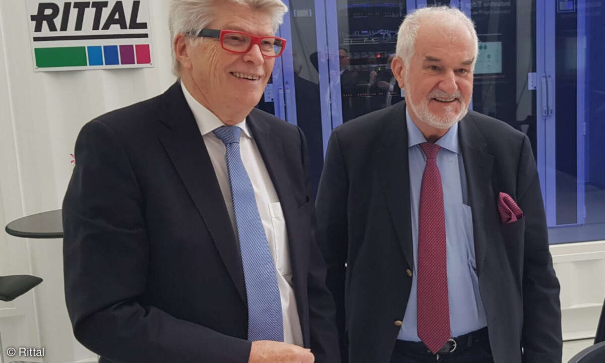 Professoer Friedhelm Loh, Inhaber und Vorstandsvorsitzender der Friedhelm Loh Group (li.) und Jürgen Stulz, Geschäftsführer von Stulz