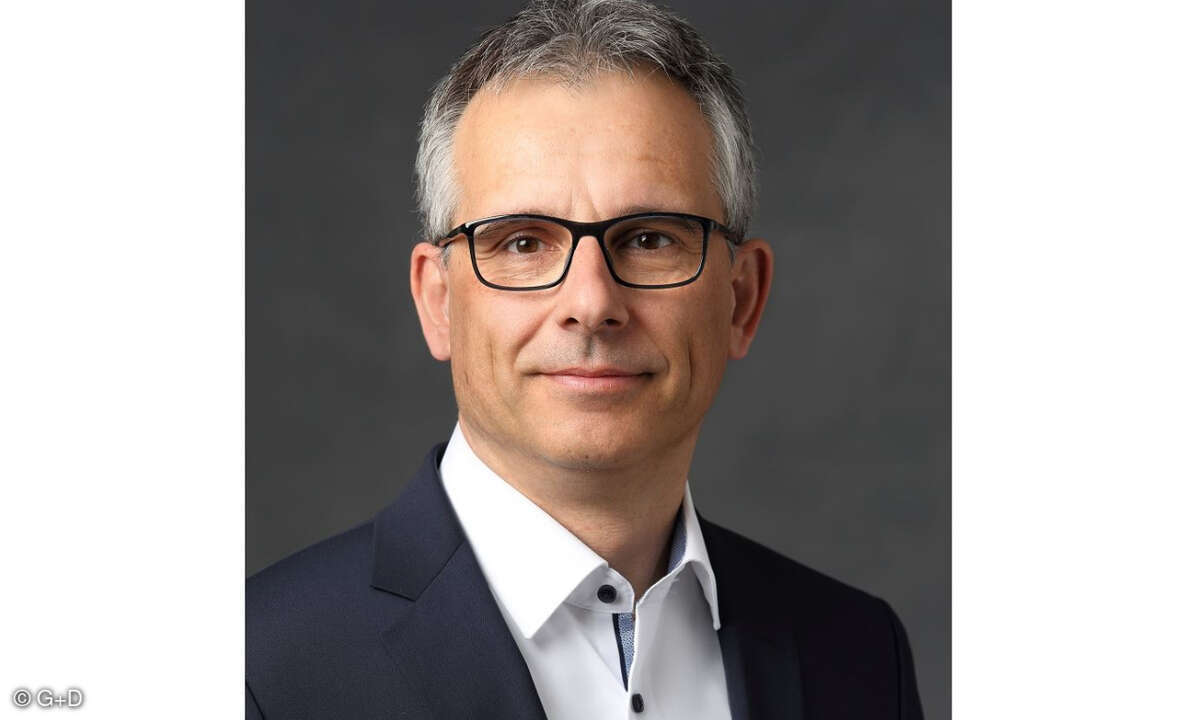 Bernd Müller, Leiter Technologie und Strategie im Bereich Connectivity bei G+D