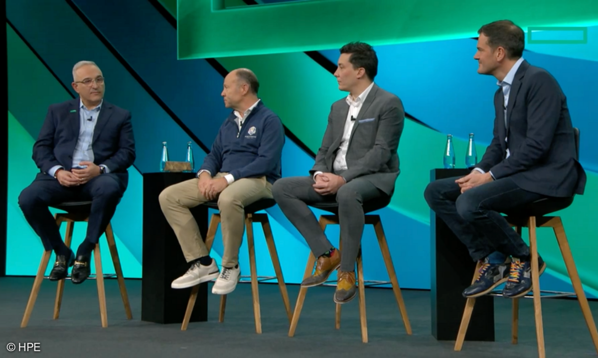 Kunden-Panel auf der Discover mit (v.l.n.r.) Antonio Neri, Michael Cole von The Ryder Cup, Erik Thorwirth von Henkel und Tom Gilbert von Barclays.