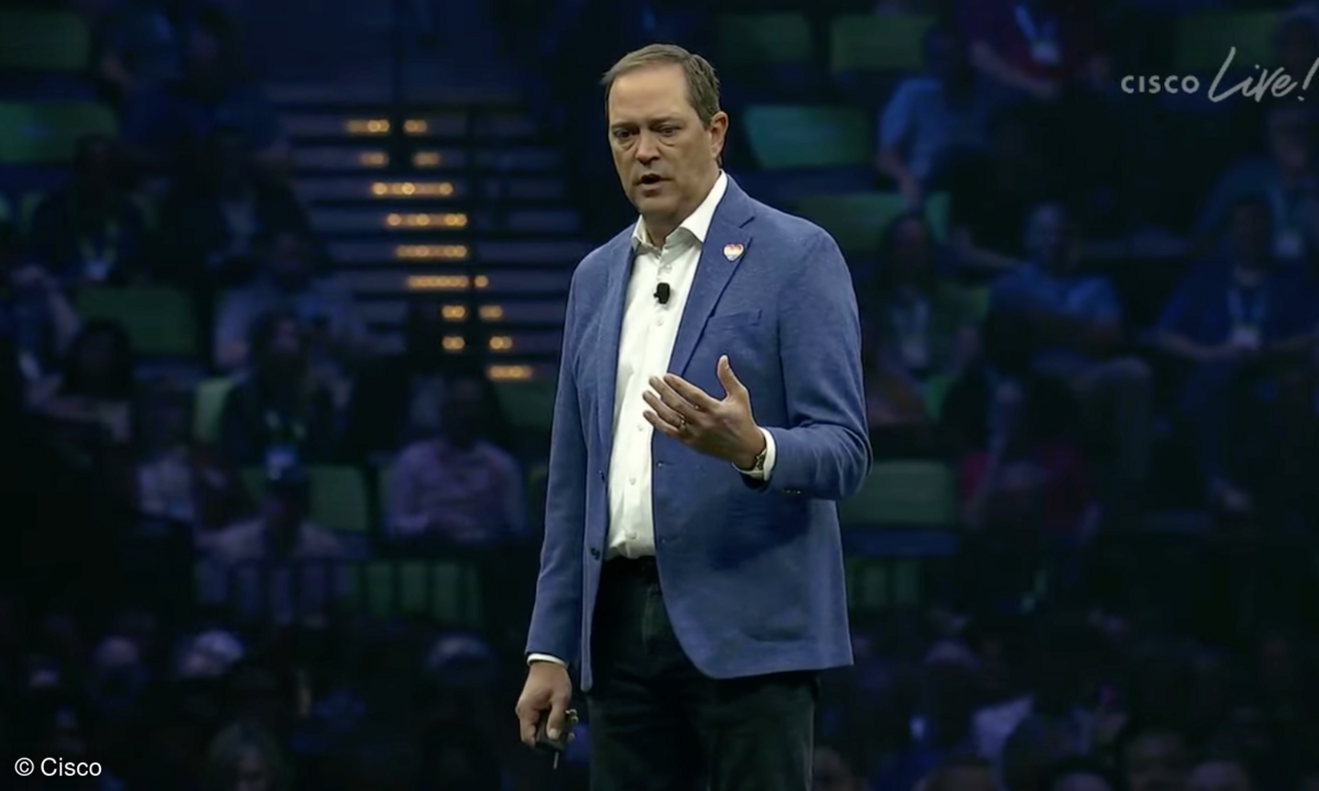 Chuck Robbins