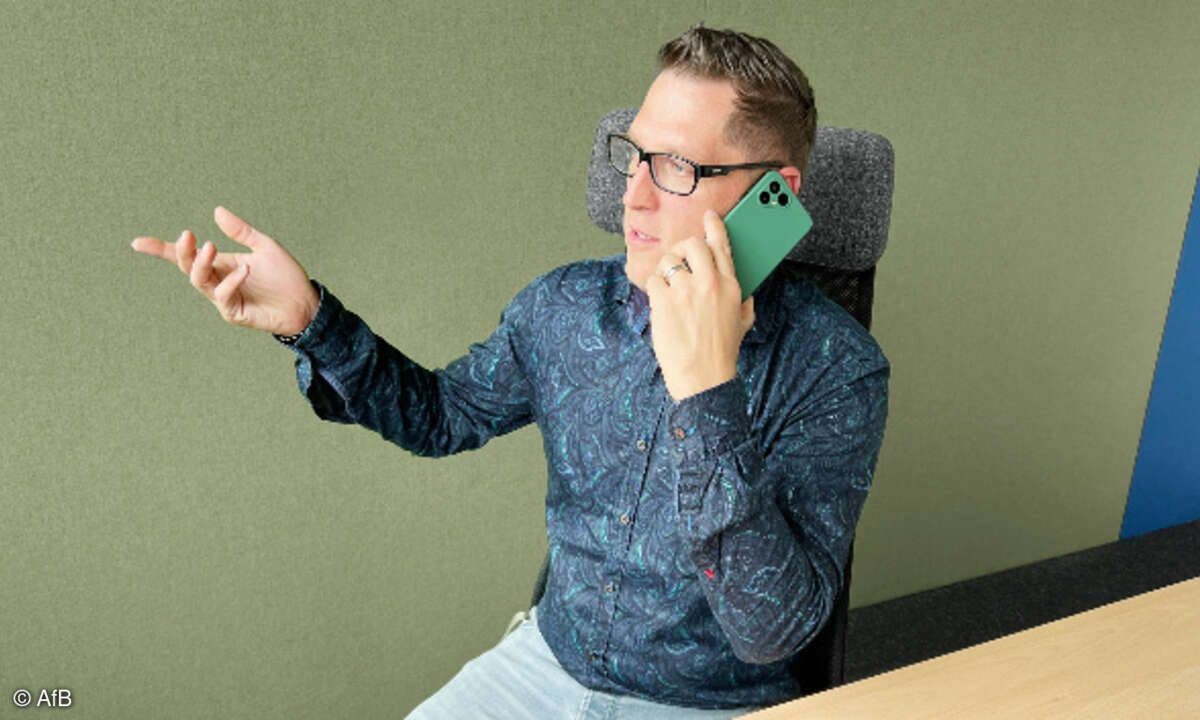 Gomer mit Fairphone 4