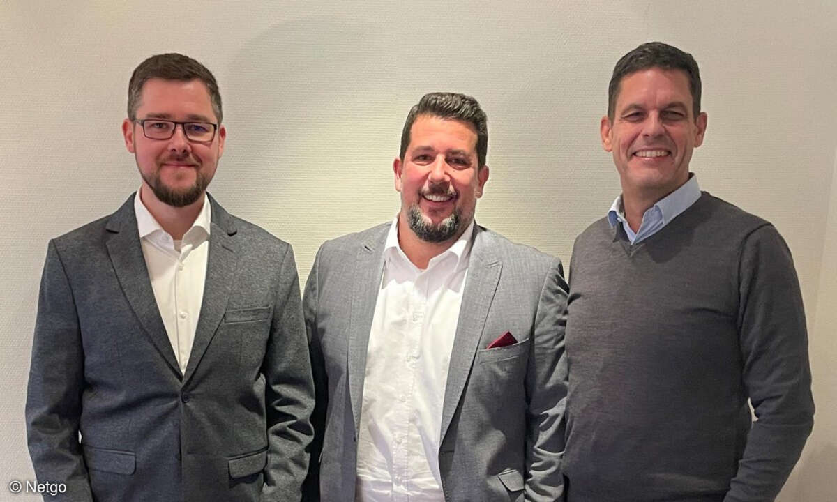 Die beiden Gründer und Geschäftsführer von ITgration, Sven Budde und Patrik Menne, mit Netgo CEO Oliver Mauss (von links)