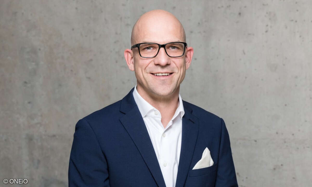 Sven Schindler-Grünholz, Head of DACH Region bei ONEiO