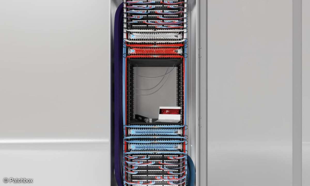 Kabel im Rack