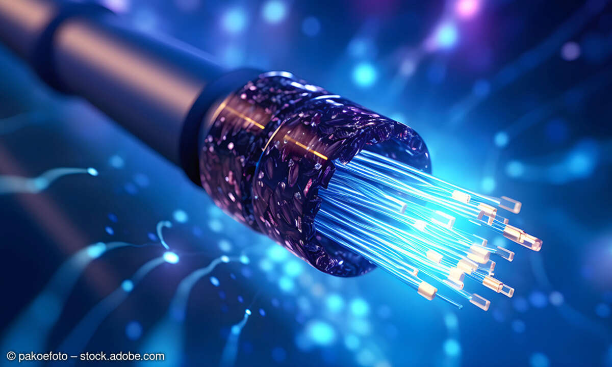 Glasfaser_Quelle_pakoefoto_AdobeStock_669134010.jpeg