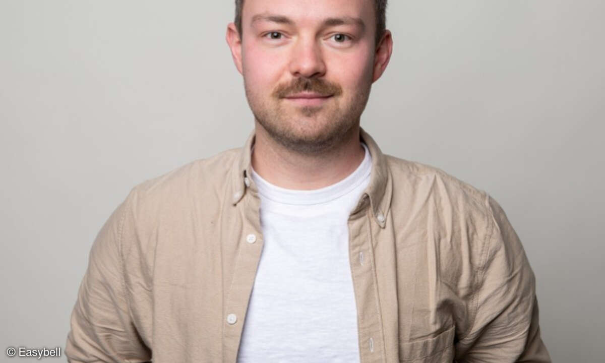 Adrian Graßhof, Easybell