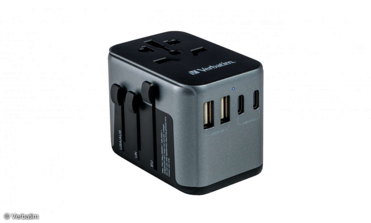 Verbatim Universal Traveler Adapter