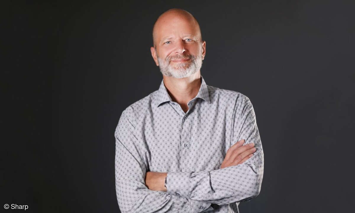 Roland Singer, Vice President of IT-Services von Sharp Europe